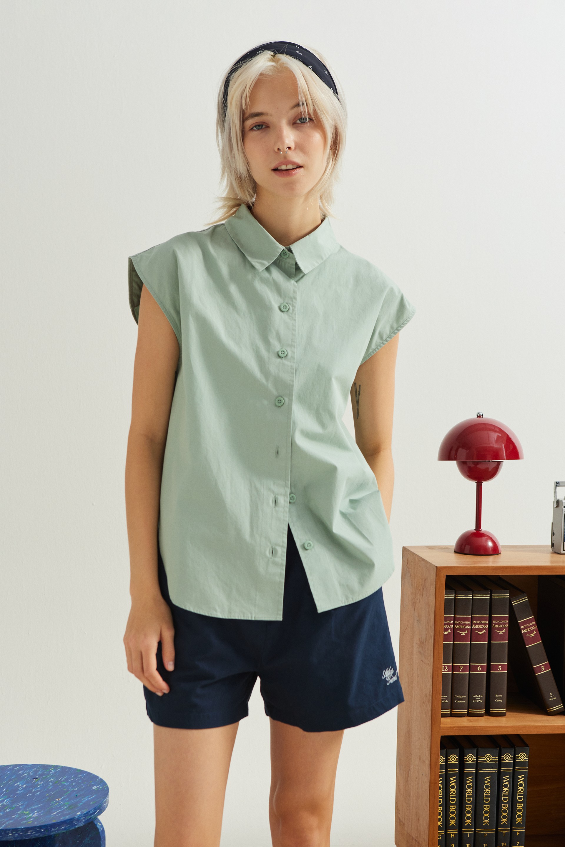 Relaxed Collared Poplin Vest