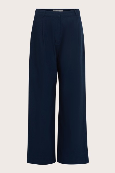 Straight Cut Oxford Pants